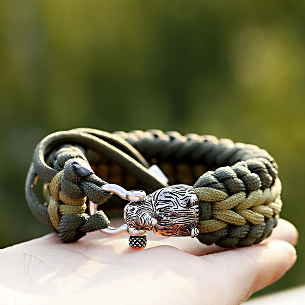 bangle rhinoceros beads bracelets for men 2021 charm bracelet men's accessories punk handmade pulseras gift for new year, Black
bangle rhinoceros beads bracelets for men 2021 charm bracelet men's accessories punk handmade pulseras gift for new year, Black