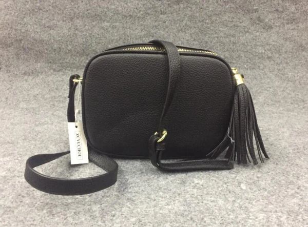 2021 handbags wallet handbag women handbags bags crossbody soho bag disco shoulder bag fringed messenger bags purse 22cm m8954
2021 handbags wallet handbag women handbags bags crossbody soho bag disco shoulder bag fringed messenger bags purse 22cm m8954