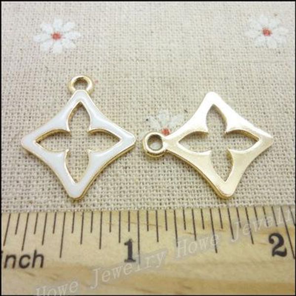other 500pcs 26*22mm vintage gold drop oil zakka fourleaf clover pendant diy jewelry accessories wholesale
other 500pcs 26*22mm vintage gold drop oil zakka fourleaf clover pendant diy jewelry accessories wholesale