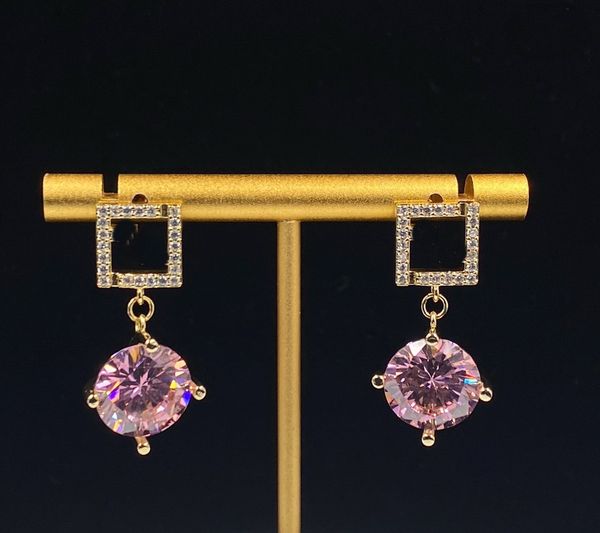 classic fashion dangle chandelie earrings crystal diamond women hardware engraved initial f full diamond earring ear studs designer jewelry, Silver
classic fashion dangle chandelie earrings crystal diamond women hardware engraved initial f full diamond earring ear studs designer jewelry, Silver