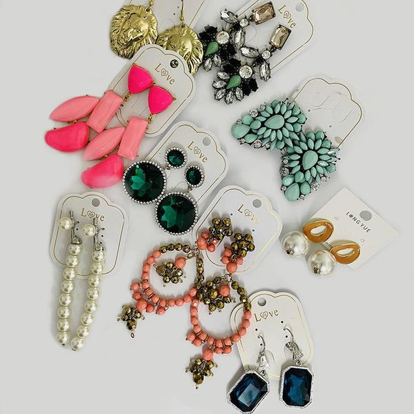 knot 60 pairs/lot fashion jewelry trend 2021 female bohemian style colored beads dangle earrings factory clearance, Silver
knot 60 pairs/lot fashion jewelry trend 2021 female bohemian style colored beads dangle earrings factory clearance, Silver