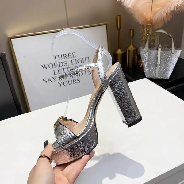 fashionable and high heel sandals summer new genuine leather buckle with water table mixed color design open toe women's, Black
fashionable and high heel sandals summer new genuine leather buckle with water table mixed color design open toe women's, Black