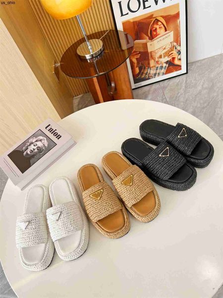 slippers 2023 famous brand beac classic flat heel summer designer fashion flops leather lady slides women shoes l bath ladies sandals 3541 j, Black
slippers 2023 famous brand beac classic flat heel summer designer fashion flops leather lady slides women shoes l bath ladies sandals 3541 j, Black