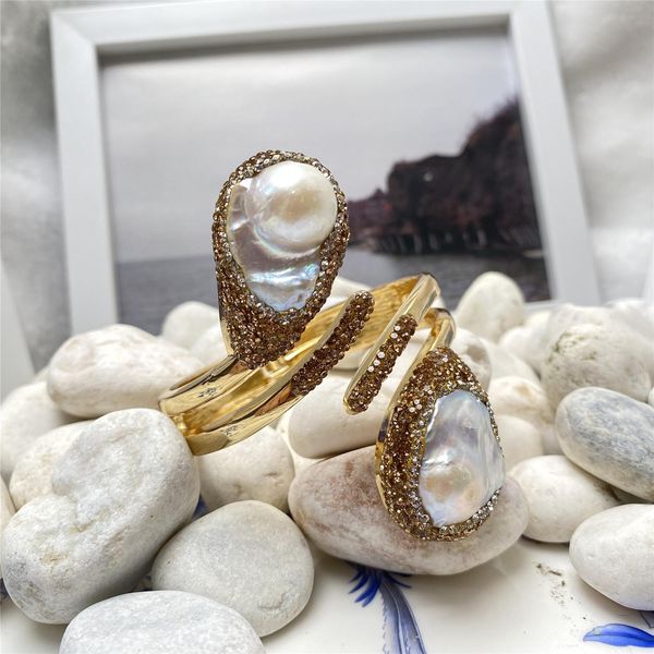 bangle european and american style baroque pearl ladies bracelet personality trend jewelry, Black
bangle european and american style baroque pearl ladies bracelet personality trend jewelry, Black