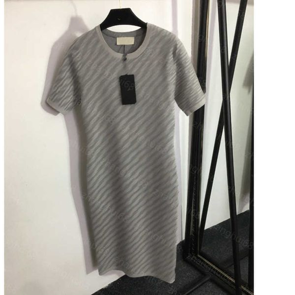 23ss summer dresses women dress womens designer clothing double f letter pack hip split knitted short sleeve dress womens clothing a1, Black;gray
23ss summer dresses women dress womens designer clothing double f letter pack hip split knitted short sleeve dress womens clothing a1, Black;gray