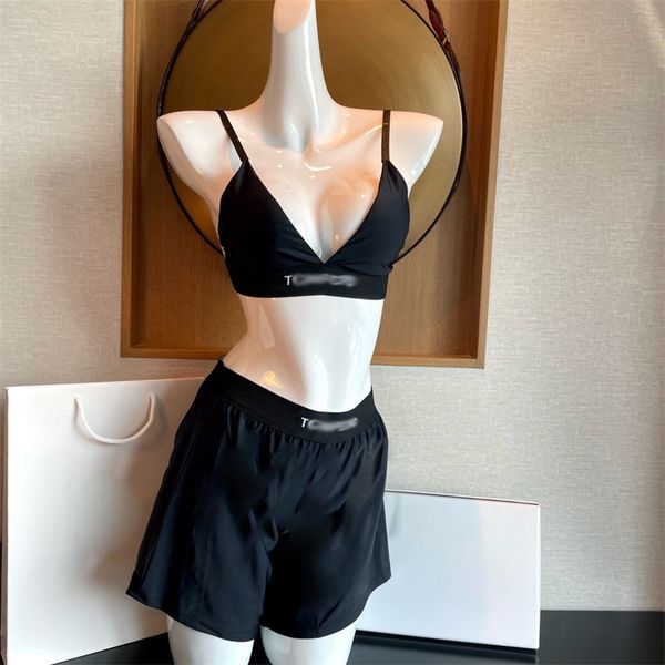 luxury designer t swimwear pure black letter embroidery bikini set women's naked short split swimwear
luxury designer t swimwear pure black letter embroidery bikini set women's naked short split swimwear