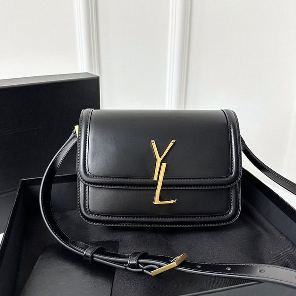 white designer handbag tote messenger solferino bags womens luxury 2 size tofu bag mens clutch genuine leather classic flap crossbody makeup
white designer handbag tote messenger solferino bags womens luxury 2 size tofu bag mens clutch genuine leather classic flap crossbody makeup