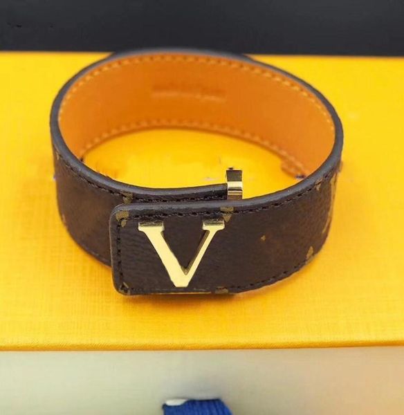 letter leather bracelet personality classic highquality gold buckle bracelet couple bracelet jewelry charm bracelets supply7183326, Black
letter leather bracelet personality classic highquality gold buckle bracelet couple bracelet jewelry charm bracelets supply7183326, Black
