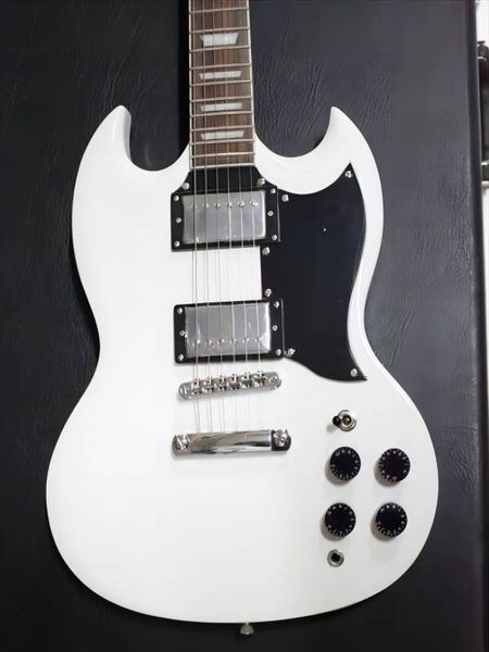 1963 sg custom classic white electric guitar long version maestro vibrola tremolo tailpiece & harpe logo, 3 humbucker pickup, gold hardware
1963 sg custom classic white electric guitar long version maestro vibrola tremolo tailpiece & harpe logo, 3 humbucker pickup, gold hardware