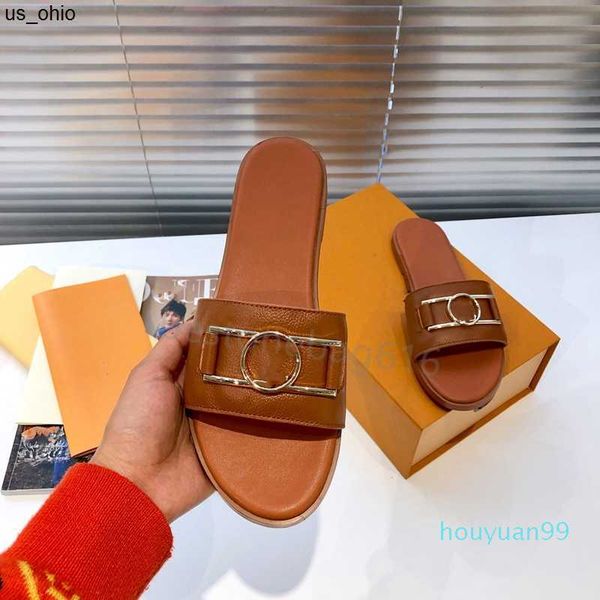 slippers 2022 leather slipper women lady outsole summer goldtone circle buckle accessory lock it flat mule slides slipper thong sandal shoes, Black
slippers 2022 leather slipper women lady outsole summer goldtone circle buckle accessory lock it flat mule slides slipper thong sandal shoes, Black
