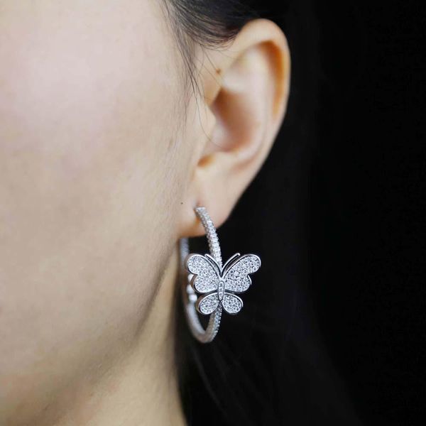 huggie european fashion micro pave double butterfly full cz paved medium hoop earring for girlfriend women valentine's day gift, Golden;silver
huggie european fashion micro pave double butterfly full cz paved medium hoop earring for girlfriend women valentine's day gift, Golden;silver