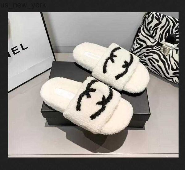 Image of Slippers Slippers Woolskin Sheepskin Insole Slides Sandals Flat Slipper Designers Women Soft Winter Luxury Plush Fur Oran Rubber Sole L230520