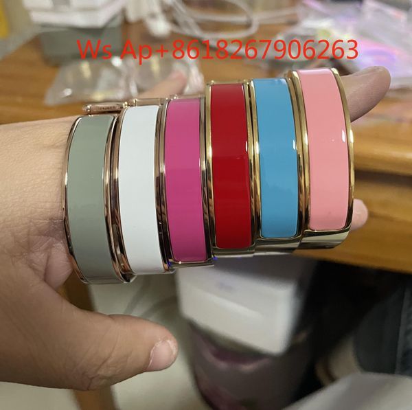 bangle luxury women bangles with colorful style stainless steel jewelry women gold/argent bracelets accessories for lady for love, Black
bangle luxury women bangles with colorful style stainless steel jewelry women gold/argent bracelets accessories for lady for love, Black