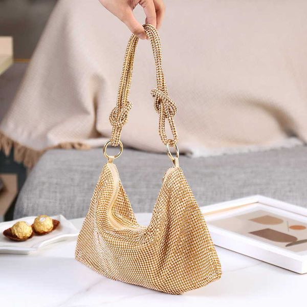 shoulder bags handle shining crystal rhinestones evening clutch purses and handbag luxury designer silver purse party bag 230509
shoulder bags handle shining crystal rhinestones evening clutch purses and handbag luxury designer silver purse party bag 230509