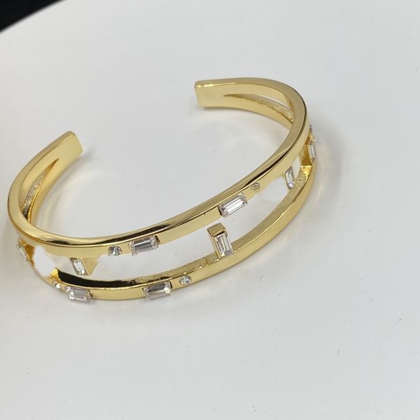 designer design luxury fashion brand bracelet gorgeous women's decoration party wedding gift birthday gift, Silver
designer design luxury fashion brand bracelet gorgeous women's decoration party wedding gift birthday gift, Silver