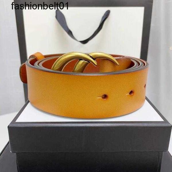 2023belt women genuine leather golden silver bronze buckle designer cowhide belts men luxury 20 colors carry with box a68, Black;brown
2023belt women genuine leather golden silver bronze buckle designer cowhide belts men luxury 20 colors carry with box a68, Black;brown