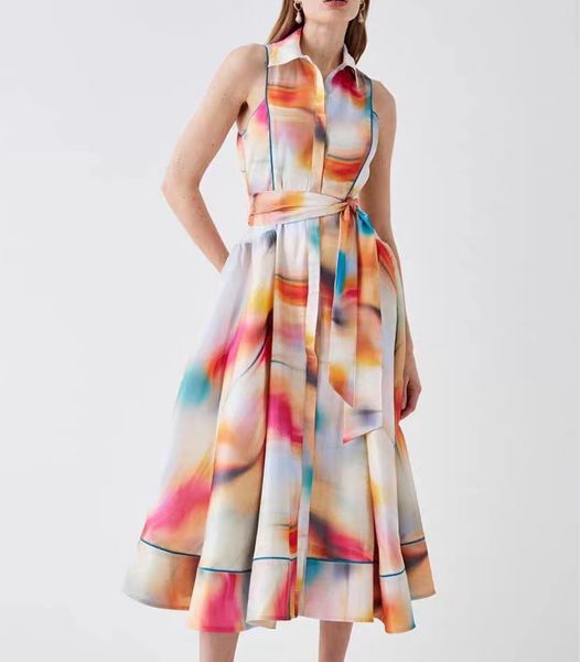 2023 designer dress robe printed fashion polo neck temperament printed waist sleeveless dress, Black;gray
2023 designer dress robe printed fashion polo neck temperament printed waist sleeveless dress, Black;gray