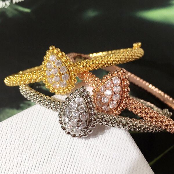 bangle 2020 new luxury gold color bangle inlay natural stone for women fashion handmade bracelet designer jewelry, Black
bangle 2020 new luxury gold color bangle inlay natural stone for women fashion handmade bracelet designer jewelry, Black