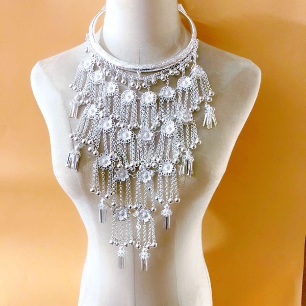 necklaces hmong miao for woman xauv dance party new year collar necklace jewelry flowers torques choker, Silver
necklaces hmong miao for woman xauv dance party new year collar necklace jewelry flowers torques choker, Silver