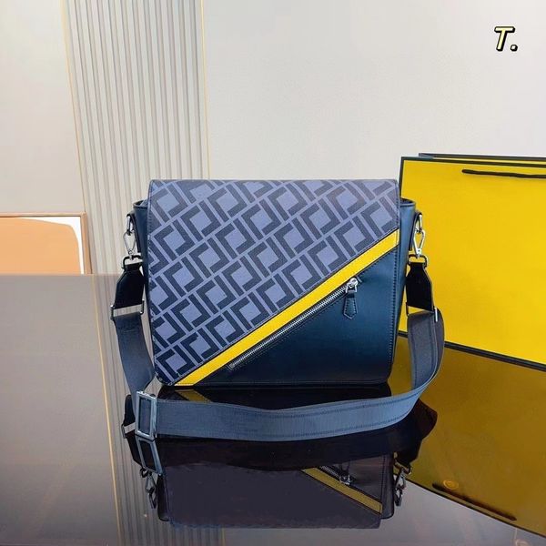 designer bag men's shoulder handbag high-quality leather graffiti double letter vintage clamshell wallet women's casual cross-body
designer bag men's shoulder handbag high-quality leather graffiti double letter vintage clamshell wallet women's casual cross-body