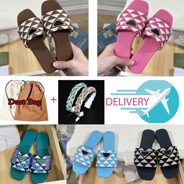 fashion slippers womens embroidered fabric slides triangle label luxury metal designer slipper plaid scuffs models casual street flats flexi, Black
fashion slippers womens embroidered fabric slides triangle label luxury metal designer slipper plaid scuffs models casual street flats flexi, Black