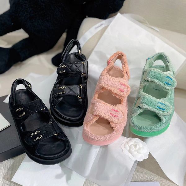 2023 designer luxury classic nylon buckle straps sandals c family womens 100% leather non-slip wear-resistant sandal ladies outdoor ringer e, Black
2023 designer luxury classic nylon buckle straps sandals c family womens 100% leather non-slip wear-resistant sandal ladies outdoor ringer e, Black