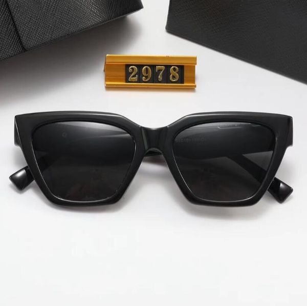 mensdesignersunglassesforwomensunglassesfashionoutdoortimelessclassicstyleeyewearretrounisexgogglessportdr, White;black
mensdesignersunglassesforwomensunglassesfashionoutdoortimelessclassicstyleeyewearretrounisexgogglessportdr, White;black