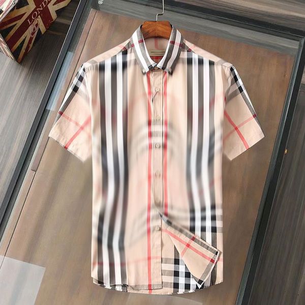 famous luxury designer mens casual shirt burbrery mens classic plaid polo neck short sleeve fashion business shirt camo single breasted shir, White;black
famous luxury designer mens casual shirt burbrery mens classic plaid polo neck short sleeve fashion business shirt camo single breasted shir, White;black