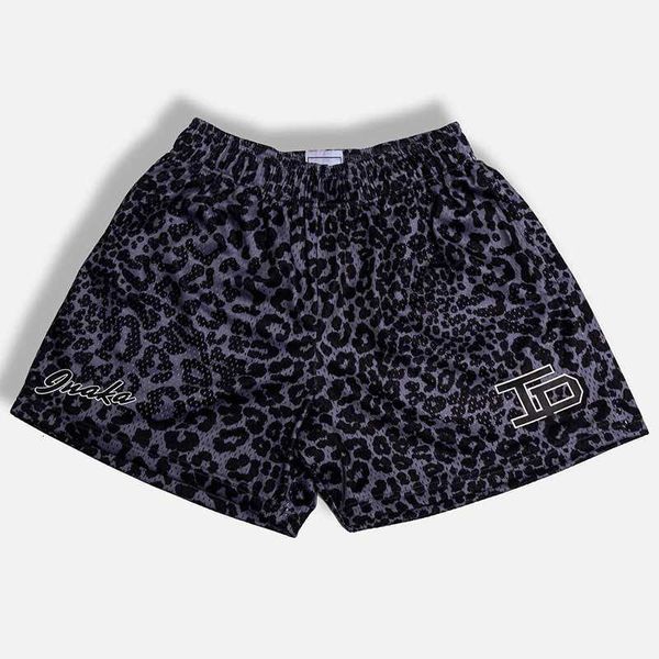 2023 off-designer men shorts summer fashion beach pants silk printing pockets elastic waistband men's mesh basketball custom for, White;black
2023 off-designer men shorts summer fashion beach pants silk printing pockets elastic waistband men's mesh basketball custom for, White;black