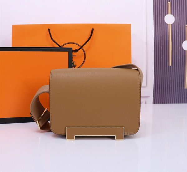 luxury designer bag crossbody bag mini bag flap bag small square bag chevre enamel buckle latest style service with dust bag proper labeling
luxury designer bag crossbody bag mini bag flap bag small square bag chevre enamel buckle latest style service with dust bag proper labeling
