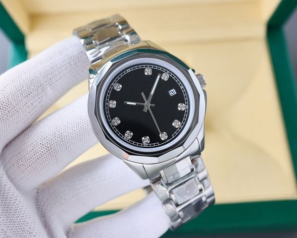 the new launch of men's luxury watch, using automatic movement, case with 316 fine steel, high-end quality, gentlemen must have, size 4, Slivery;golden
the new launch of men's luxury watch, using automatic movement, case with 316 fine steel, high-end quality, gentlemen must have, size 4, Slivery;golden