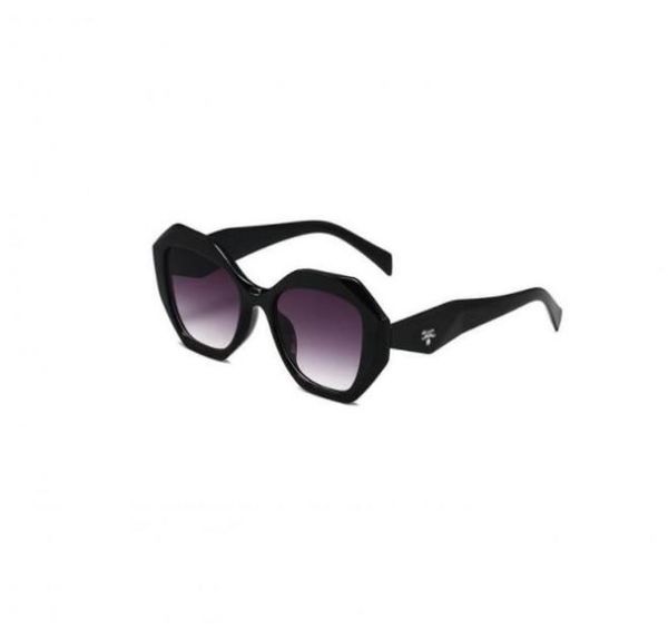 hexagonal sunglasses for woman classic eyeglasses goggle outdoor beach sun glasses for man woman a variety optional triangular signature fac, White;black
hexagonal sunglasses for woman classic eyeglasses goggle outdoor beach sun glasses for man woman a variety optional triangular signature fac, White;black