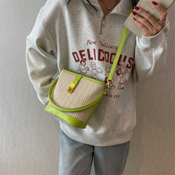small straw bucket underarm bags for women summer crossbody lady travel purses and handbags with short handle 230424
small straw bucket underarm bags for women summer crossbody lady travel purses and handbags with short handle 230424