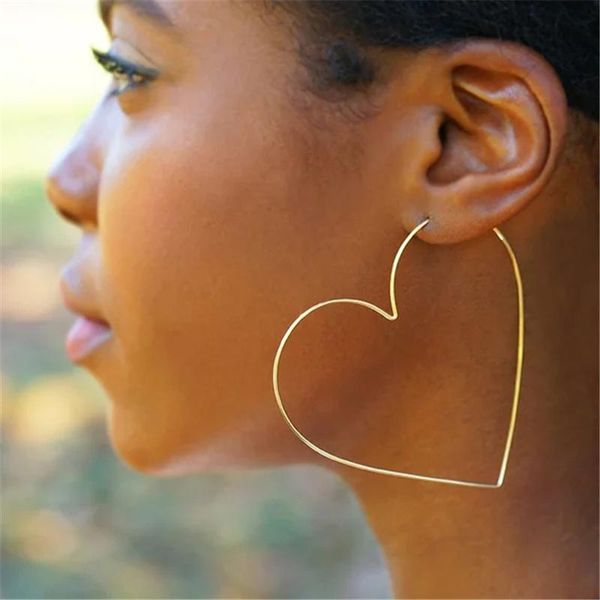 huggie 925 silver heartshaped earrings handmade jewelry gold filled vintage brincos boho oorbellen pendientes earrings for women, Golden;silver
huggie 925 silver heartshaped earrings handmade jewelry gold filled vintage brincos boho oorbellen pendientes earrings for women, Golden;silver