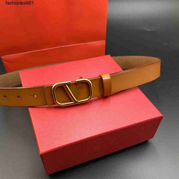 luxurys deingers treall-match letter belt leisure fashion business casual with woman man retro decoration needle buckle belts accessories si, Black;brown
luxurys deingers treall-match letter belt leisure fashion business casual with woman man retro decoration needle buckle belts accessories si, Black;brown