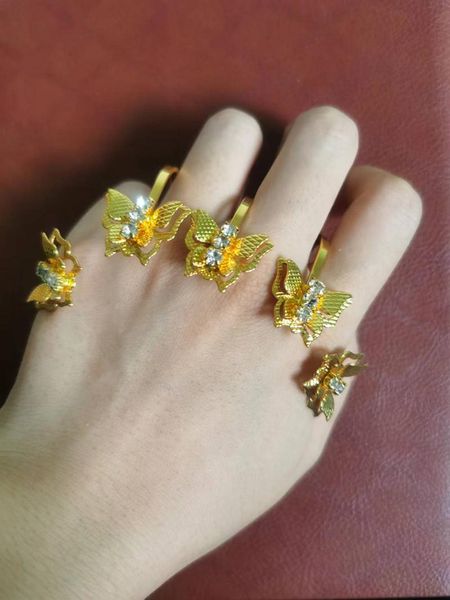 bangle 18k gold color crystal five petal flower hand palm bangle for women butterfly link ring zircon cuff bracelet jewelry handlets, Black
bangle 18k gold color crystal five petal flower hand palm bangle for women butterfly link ring zircon cuff bracelet jewelry handlets, Black