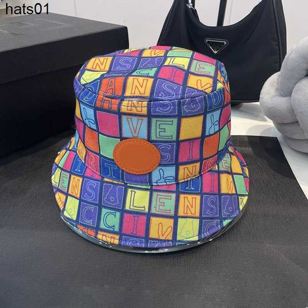 fashion designer bucket hat men and women hats colorful classic style outdoor sunshade travel applicable very beautiful, Blue;gray
fashion designer bucket hat men and women hats colorful classic style outdoor sunshade travel applicable very beautiful, Blue;gray