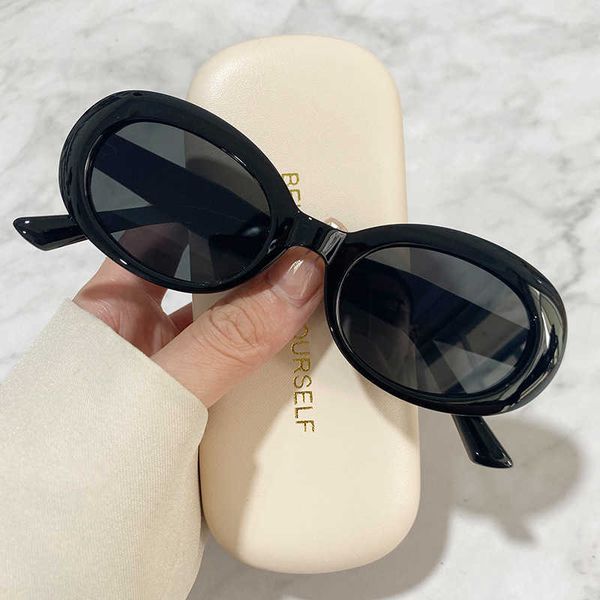 2023 design lens factory 80% retailnew isn niche trendy oval glass for women with small fram hip-hop cool personality versatile sunglass men, White;black
2023 design lens factory 80% retailnew isn niche trendy oval glass for women with small fram hip-hop cool personality versatile sunglass men, White;black