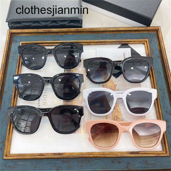 

2023 fashion sunglasses factory 85% retail ch xiaoxiangjia xiaoxiangfeng sunglass net red the same box letters temple 71465a, White;black