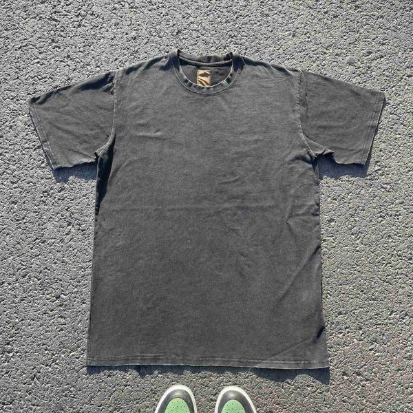 270 grams weighing wash and make old american amikaki perforated high weight short sleeve t-shirt for men and women tee, White
270 grams weighing wash and make old american amikaki perforated high weight short sleeve t-shirt for men and women tee, White