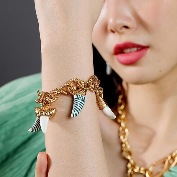 bangle wealthyboo bohemia faux ivory charms toggle bracelet bangle exquisite big circle chain bracelet bangle pendant dangles wristlet, Black
bangle wealthyboo bohemia faux ivory charms toggle bracelet bangle exquisite big circle chain bracelet bangle pendant dangles wristlet, Black