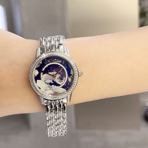2023 dating series meteor ladies quartz watch with rare technology to present unpredictable gorgeous meteor sapphire glass, size: 33mm, 10mm, Slivery;golden
2023 dating series meteor ladies quartz watch with rare technology to present unpredictable gorgeous meteor sapphire glass, size: 33mm, 10mm, Slivery;golden