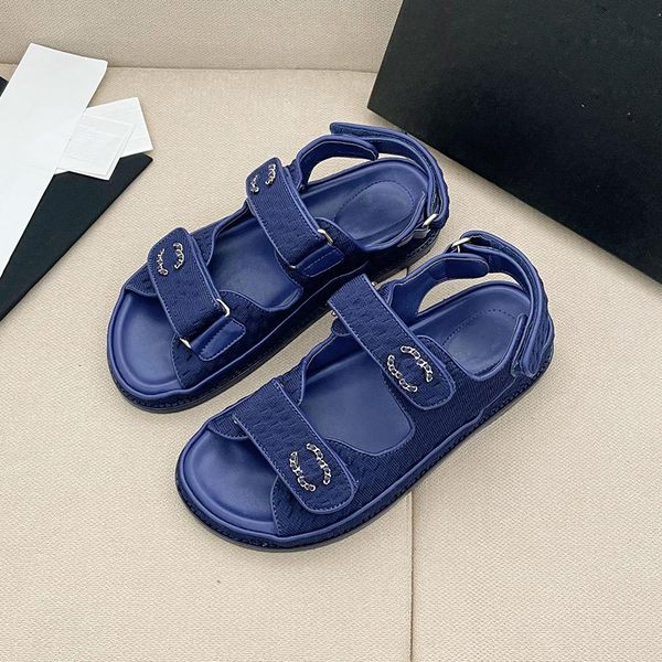 diamond buckle open toe flat bottom thick bottom sponge cake versatile roman sandals luxury designer outdoor sandals womens shoes sizes 35-4, Black
diamond buckle open toe flat bottom thick bottom sponge cake versatile roman sandals luxury designer outdoor sandals womens shoes sizes 35-4, Black