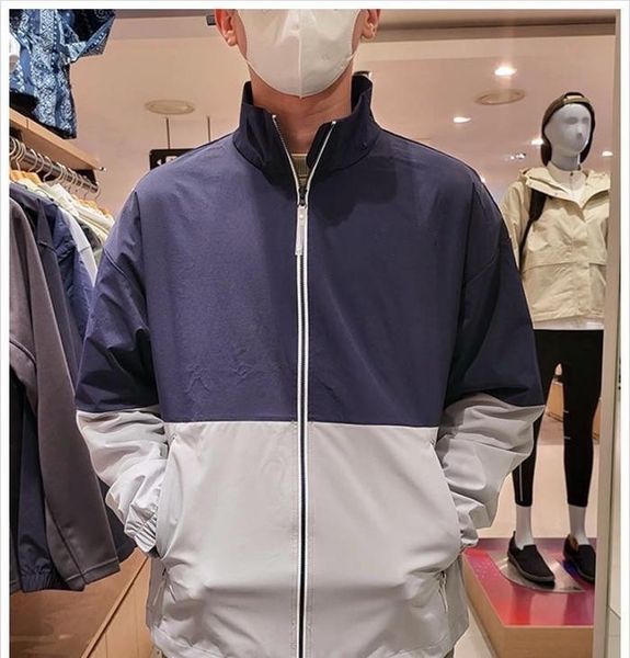 2023 spring/summer sun protection clothing men casual loose windbreaker zip up coat outdoor sunscreen jacket coat man, Black;brown
2023 spring/summer sun protection clothing men casual loose windbreaker zip up coat outdoor sunscreen jacket coat man, Black;brown