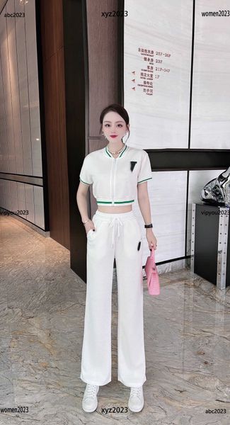 luxury women's tracksuits lady designer sports suit fashion short sleeve set 2pcs round neck zippered jacket and straight pants, Gray
luxury women's tracksuits lady designer sports suit fashion short sleeve set 2pcs round neck zippered jacket and straight pants, Gray
