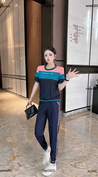 women's tracksuits designer sports suits 2pcs contrast stitching round neck t-shirt and elastic leg pants #multiple product, Gray
women's tracksuits designer sports suits 2pcs contrast stitching round neck t-shirt and elastic leg pants #multiple product, Gray
