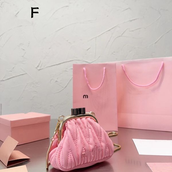 designer women's bag casual alphabet underarm cloud crossbody bag fashion shopping bag hobo handbag luxury tote purse
designer women's bag casual alphabet underarm cloud crossbody bag fashion shopping bag hobo handbag luxury tote purse