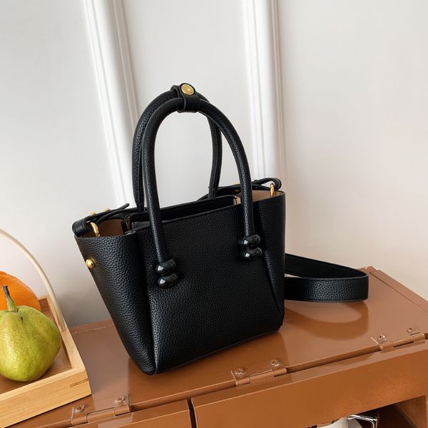 waist bags simple soft pu leather portable composite crossbody for women exquisite fashion designer luxury shoulder handbags womens 230520
waist bags simple soft pu leather portable composite crossbody for women exquisite fashion designer luxury shoulder handbags womens 230520