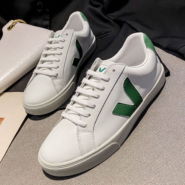 2023 luxury designer vejas women shoes trainers campo low chromewhite black white vintage loafers platform couple veja casual zapatillas sne
2023 luxury designer vejas women shoes trainers campo low chromewhite black white vintage loafers platform couple veja casual zapatillas sne