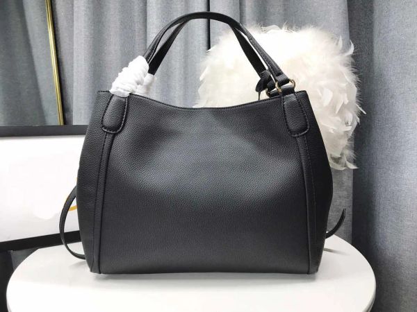High Quality Soho Tote Designer Luxury High Capacity Fashion Bags Ladies Handbags Purses Bag Women Shopping Real Leather Casual Handbag, Red(336751)
High Quality Soho Tote Designer Luxury High Capacity Fashion Bags Ladies Handbags Purses Bag Women Shopping Real Leather Casual Handbag, Red(336751)
